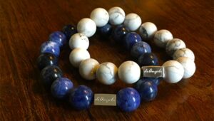 natural-howlite-sodalite-bracelet-necklace