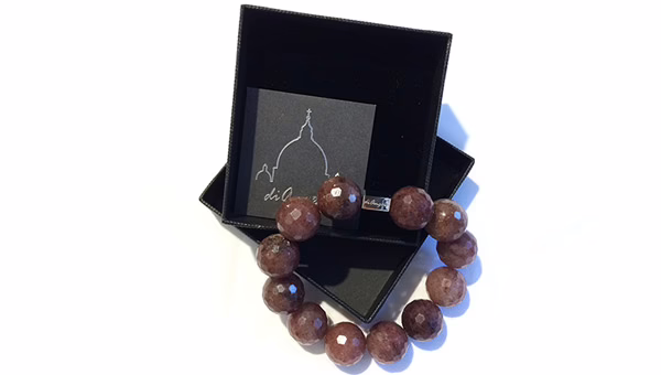 natural-strawberry—quartz-bracelet-necklace