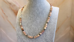 Small Hematite + Sunstone Necklace handmade in Rome 55 cm / 22"