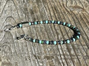 Vitae Opalu II: Opal Bracelet from Rome; The Essence of Timeless Elegance