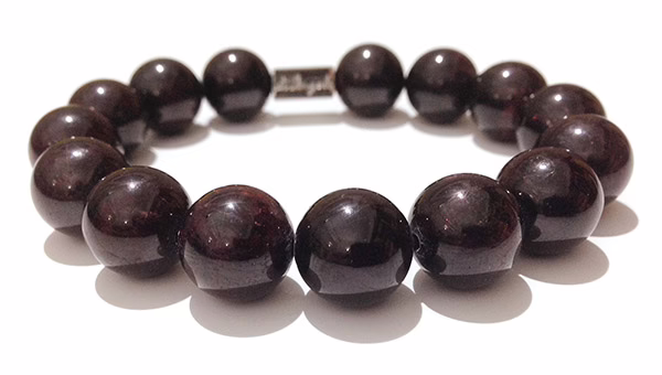 natural-red—garnet-bracelet-necklace